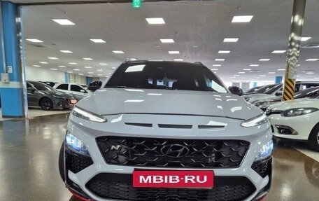 Hyundai Kona I, 2022 год, 2 150 000 рублей, 2 фотография