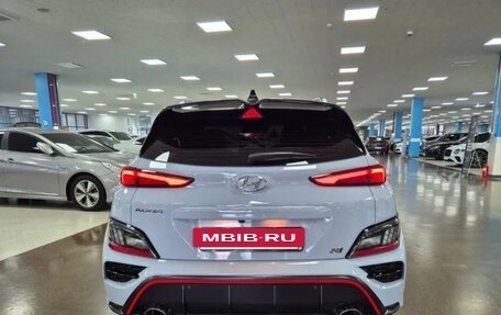 Hyundai Kona I, 2022 год, 2 150 000 рублей, 5 фотография