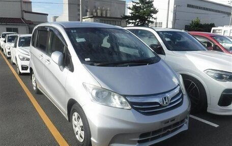 Honda Freed I, 2012 год, 1 100 000 рублей, 7 фотография