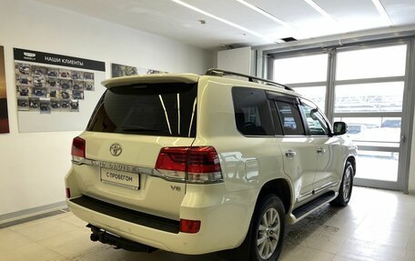 Toyota Land Cruiser 200, 2018 год, 7 200 000 рублей, 5 фотография