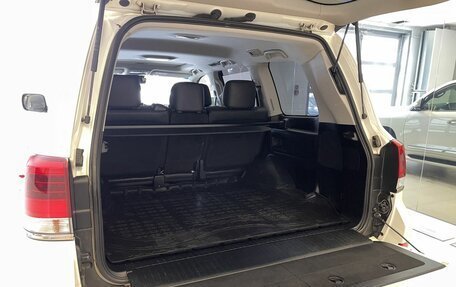 Toyota Land Cruiser 200, 2018 год, 7 200 000 рублей, 10 фотография
