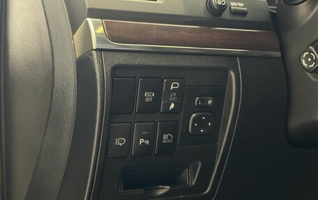 Toyota Land Cruiser 200, 2018 год, 7 200 000 рублей, 22 фотография