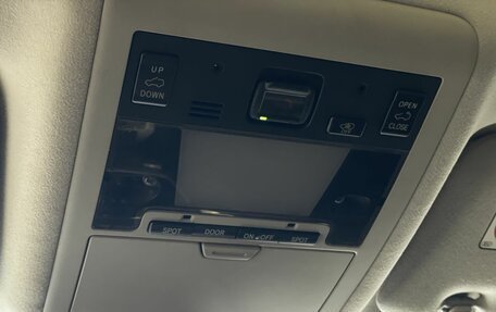 Toyota Land Cruiser 200, 2018 год, 7 200 000 рублей, 20 фотография