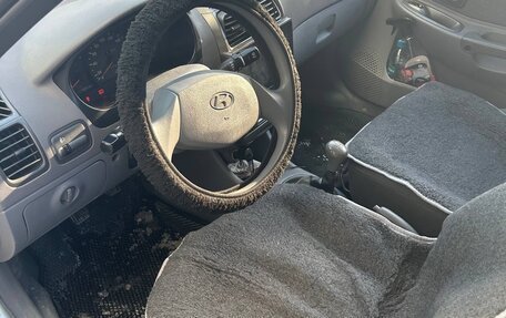 Hyundai Accent II, 2011 год, 350 000 рублей, 4 фотография