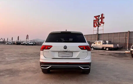 Volkswagen Tiguan II, 2022 год, 2 670 035 рублей, 5 фотография