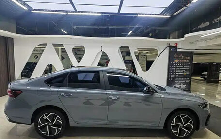 Volkswagen Lavida, 2023 год, 1 950 000 рублей, 5 фотография