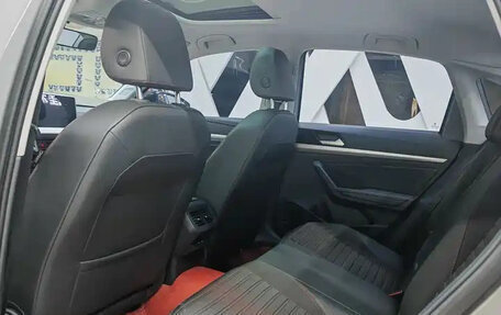 Volkswagen Lavida, 2023 год, 1 950 000 рублей, 18 фотография