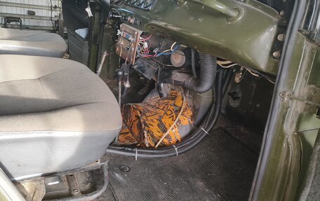 ЛуАЗ 3151, 1997 год, 500 000 рублей, 20 фотография