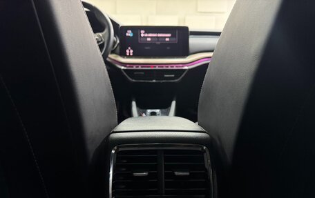 Skoda Octavia IV, 2021 год, 2 300 000 рублей, 18 фотография