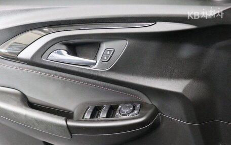 Chevrolet TrailBlazer, 2023 год, 1 850 000 рублей, 15 фотография