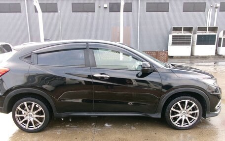 Honda Vezel, 2020 год, 1 349 000 рублей, 4 фотография