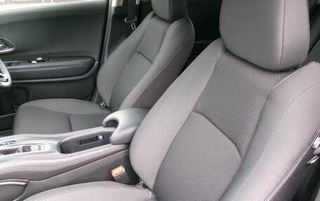 Honda Vezel, 2020 год, 1 349 000 рублей, 11 фотография