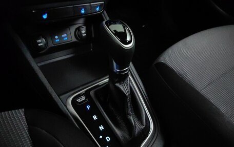 Hyundai Solaris II рестайлинг, 2017 год, 999 000 рублей, 16 фотография