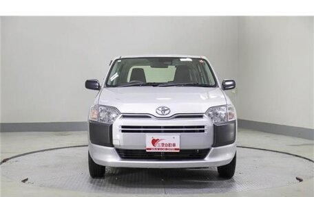 Toyota Succeed I рестайлинг, 2020 год, 1 150 000 рублей, 2 фотография