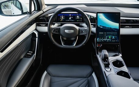 Geely Atlas, 2025 год, 3 723 381 рублей, 17 фотография