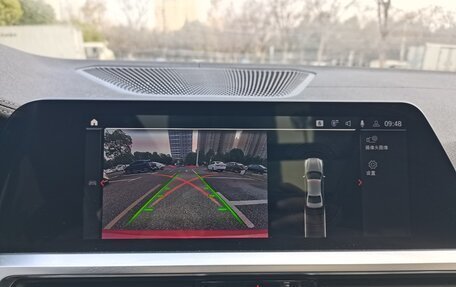 BMW 3 серия, 2021 год, 3 050 000 рублей, 15 фотография