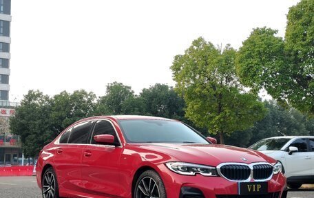 BMW 3 серия, 2021 год, 3 050 000 рублей, 3 фотография