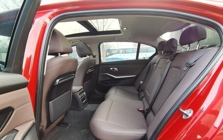 BMW 3 серия, 2021 год, 3 050 000 рублей, 12 фотография