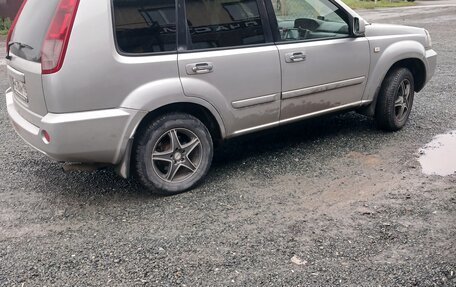 Nissan X-Trail, 2005 год, 750 000 рублей, 5 фотография