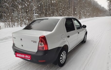 Renault Logan I, 2013 год, 455 000 рублей, 3 фотография