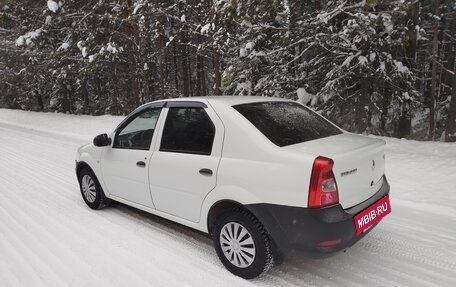 Renault Logan I, 2013 год, 455 000 рублей, 4 фотография