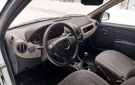 Renault Logan I, 2013 год, 455 000 рублей, 7 фотография