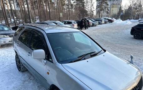 Toyota Harrier, 1998 год, 520 000 рублей, 8 фотография