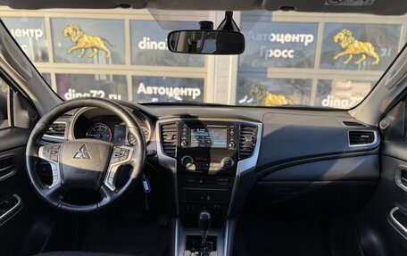 Mitsubishi L200 IV рестайлинг, 2020 год, 3 800 000 рублей, 9 фотография