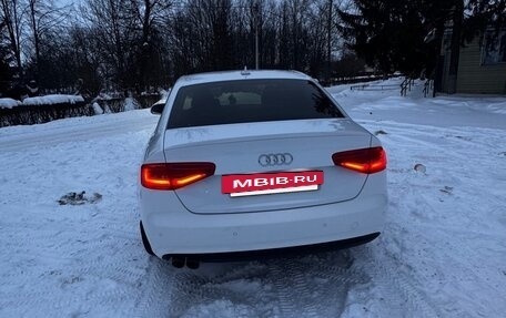 Audi A4, 2012 год, 1 400 000 рублей, 3 фотография