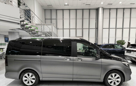 Mercedes-Benz V-Класс, 2021 год, 5 850 000 рублей, 4 фотография