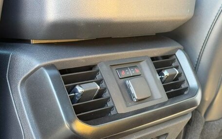 Ford F-150, 2023 год, 9 865 000 рублей, 13 фотография