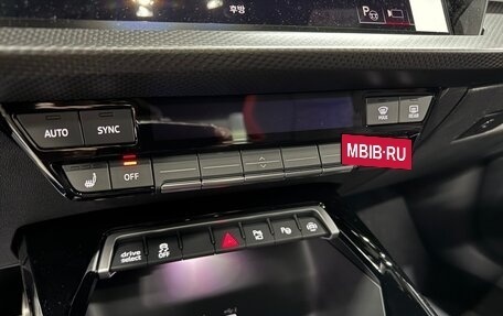 Audi RS 3, 2025 год, 9 448 100 рублей, 13 фотография