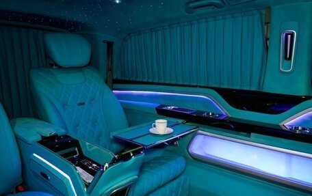 Mercedes-Benz V-Класс, 2023 год, 16 500 000 рублей, 13 фотография