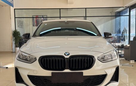 BMW 1 серия, 2021 год, 1 920 000 рублей, 2 фотография