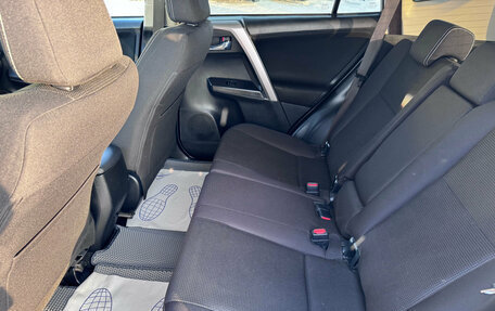 Toyota RAV4, 2017 год, 2 100 000 рублей, 10 фотография