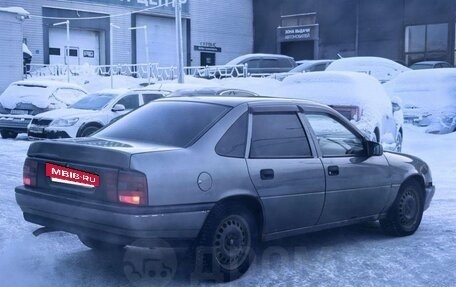 Opel Vectra A, 1995 год, 105 000 рублей, 3 фотография