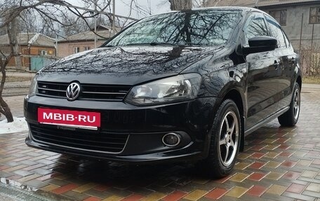 Volkswagen Polo VI (EU Market), 2010 год, 700 000 рублей, 2 фотография
