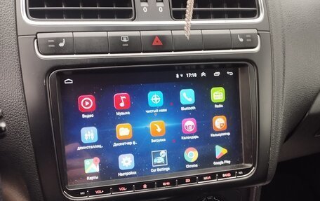 Volkswagen Polo VI (EU Market), 2010 год, 700 000 рублей, 9 фотография