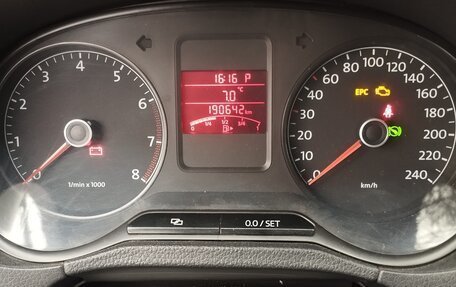 Volkswagen Polo VI (EU Market), 2010 год, 700 000 рублей, 8 фотография