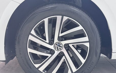 Volkswagen Lavida, 2023 год, 1 740 000 рублей, 17 фотография