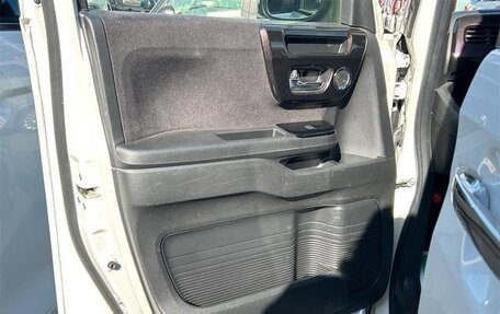 Honda N-BOX II, 2023 год, 888 000 рублей, 17 фотография