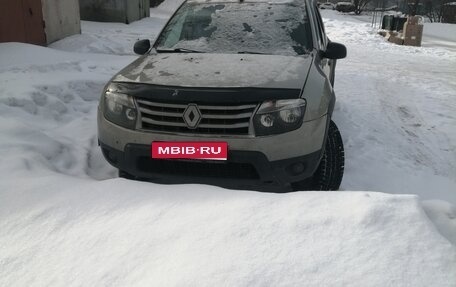 Renault Duster I рестайлинг, 2015 год, 700 000 рублей, 1 фотография