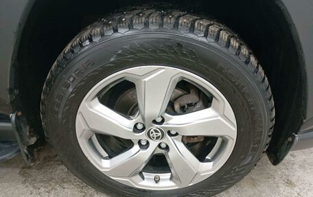 Toyota RAV4, 2021 год, 2 964 000 рублей, 2 фотография