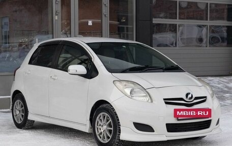 Toyota Vitz, 2009 год, 750 000 рублей, 3 фотография