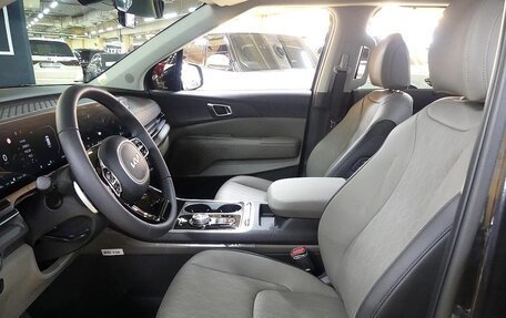 KIA Carnival, 2025 год, 6 200 000 рублей, 8 фотография