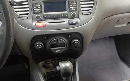 KIA Rio II, 2010 год, 637 000 рублей, 12 фотография