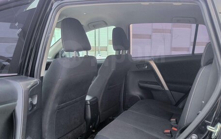 Toyota RAV4, 2018 год, 2 480 000 рублей, 5 фотография