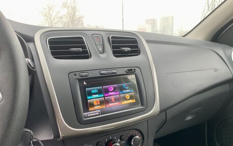 Renault Logan II, 2022 год, 1 595 000 рублей, 15 фотография