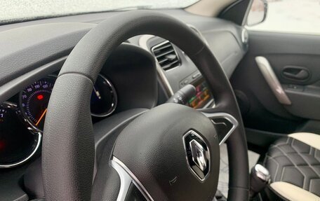 Renault Logan II, 2022 год, 1 595 000 рублей, 13 фотография