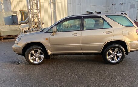 Lexus RX IV рестайлинг, 1999 год, 570 000 рублей, 4 фотография